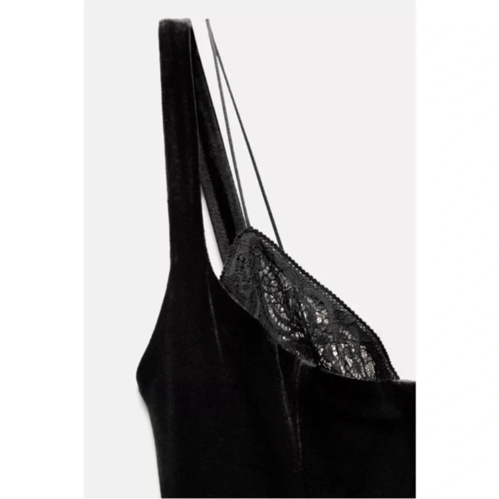 BNWT ZARA Velvet Corset Double Strap style dress Medium - Picture 5 of 7